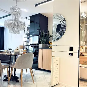  Apartament Luxury At Center At Palace +netflix!