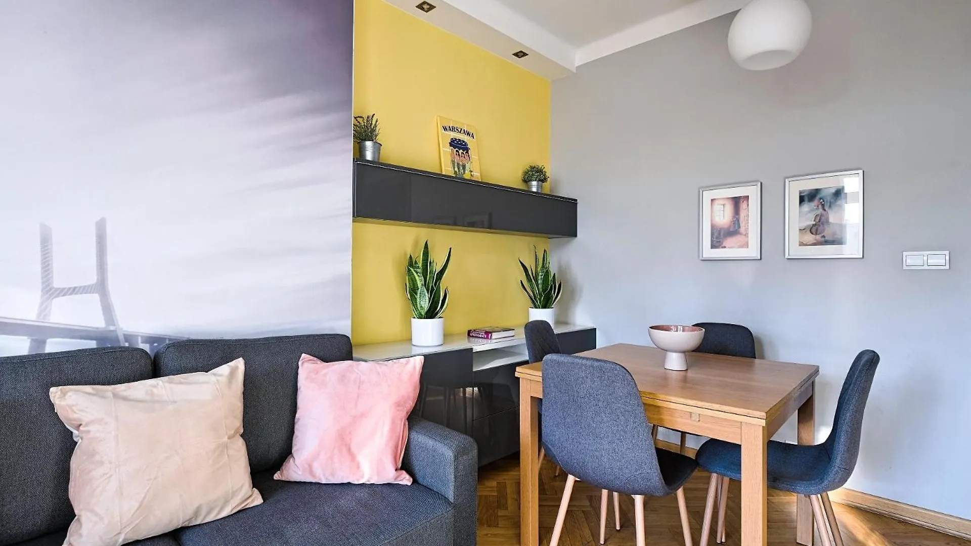 Modern And Cozy- Central Location-B11/13 Warsaw Poland