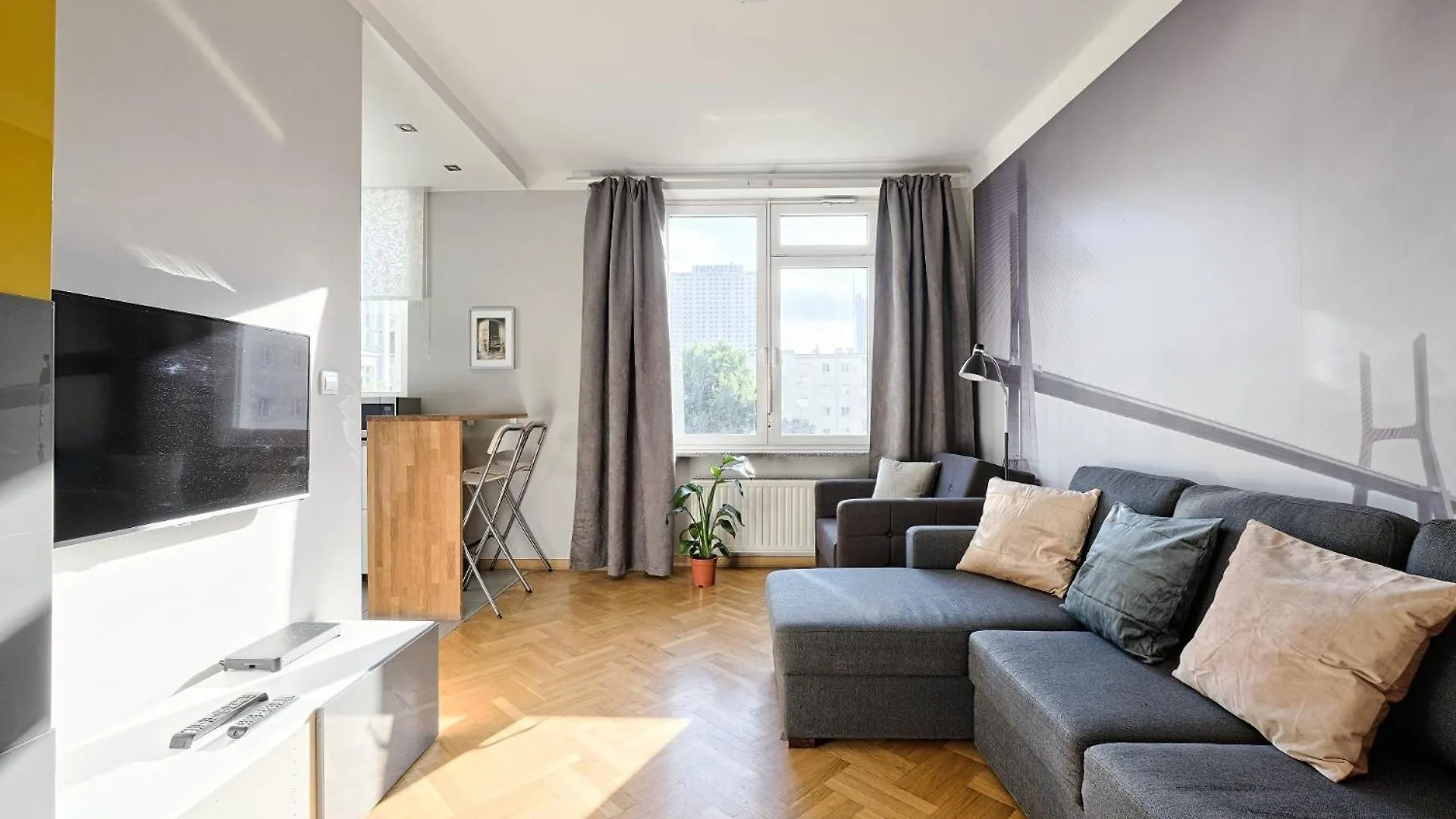 Modern And Cozy- Central Location-B11/13 Warsaw